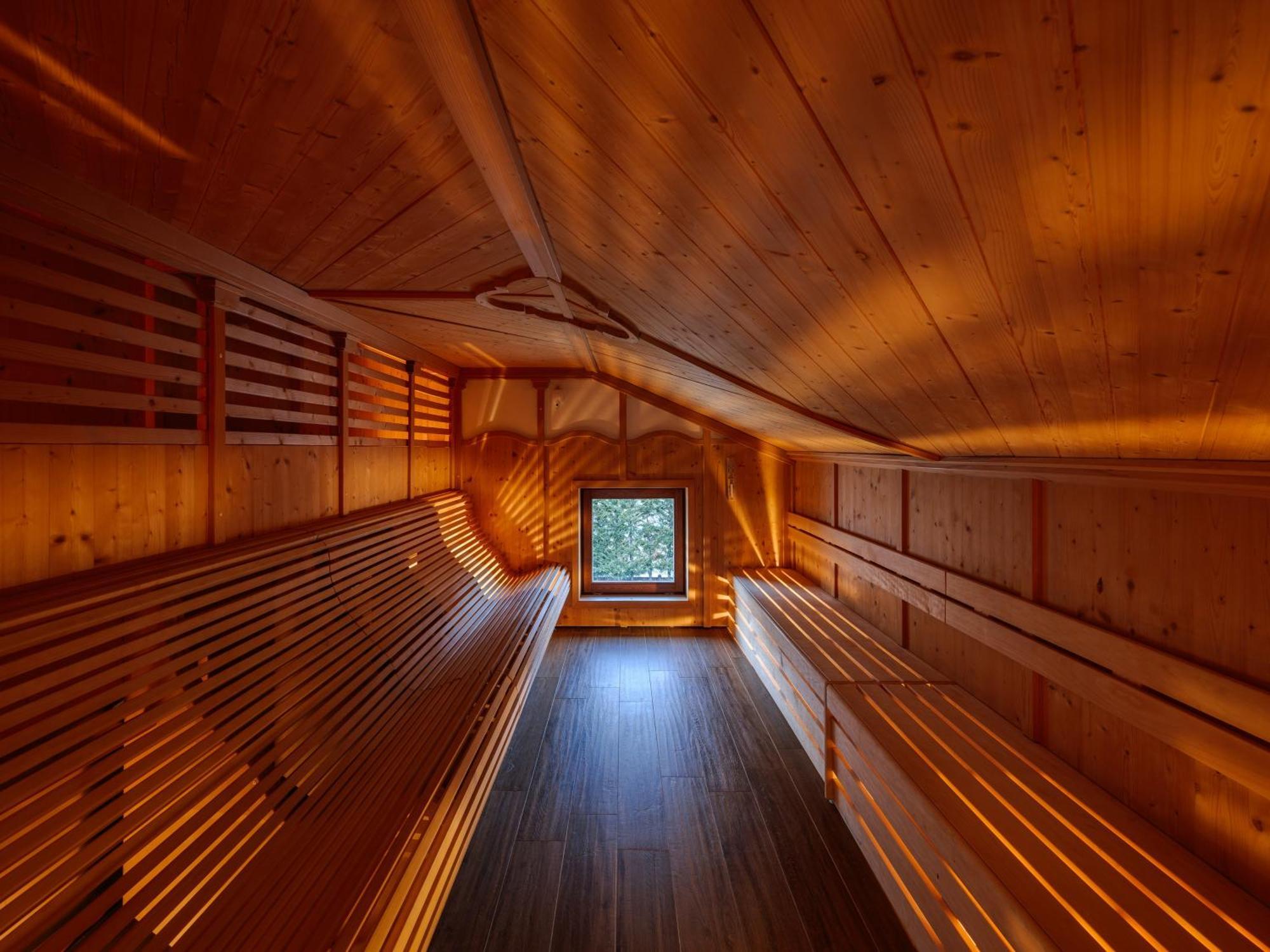 Montana Lodge & Spa, By R Collection Hotels Ла Туил Екстериор снимка