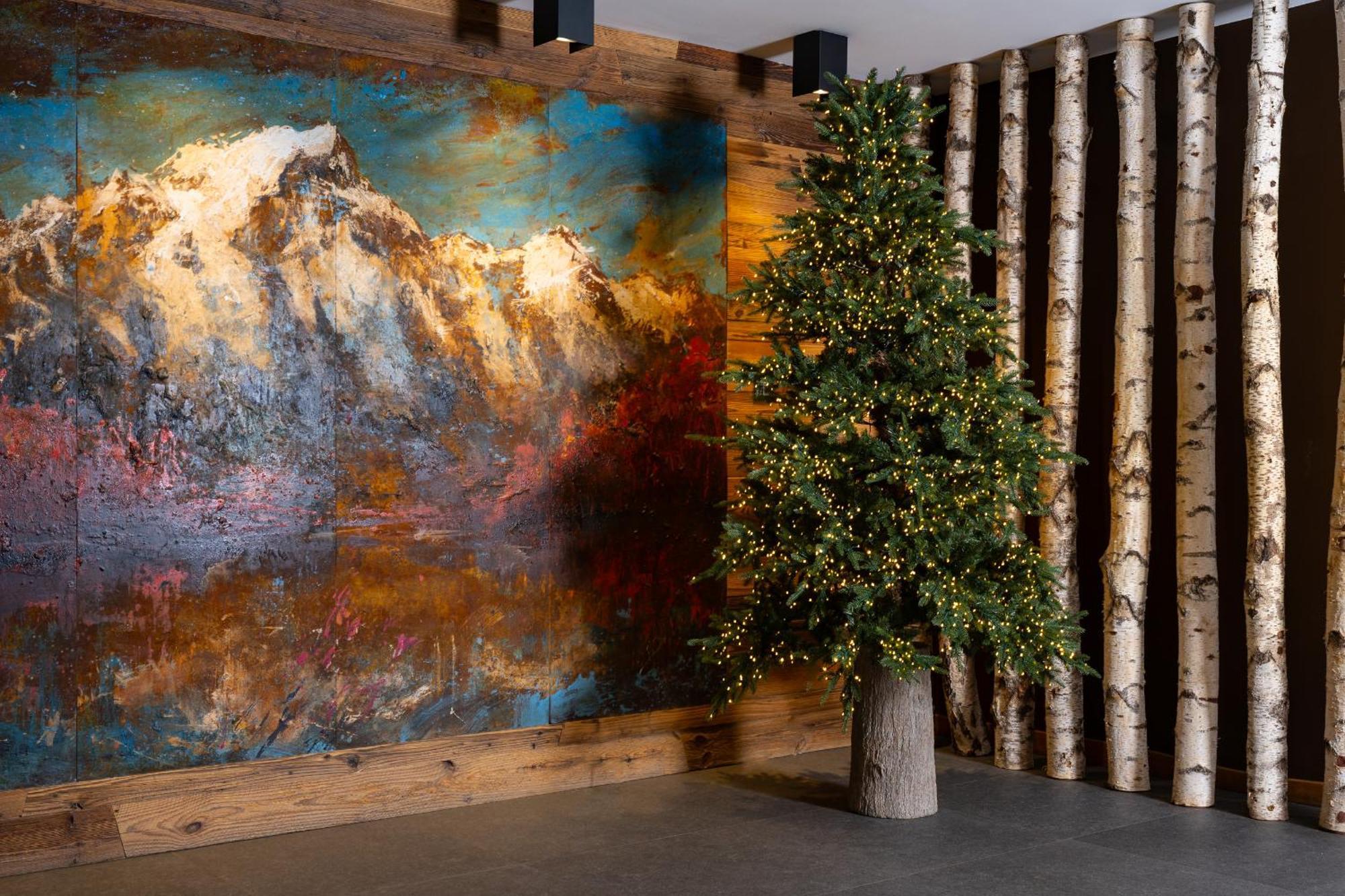 Montana Lodge & Spa, By R Collection Hotels Ла Туил Екстериор снимка