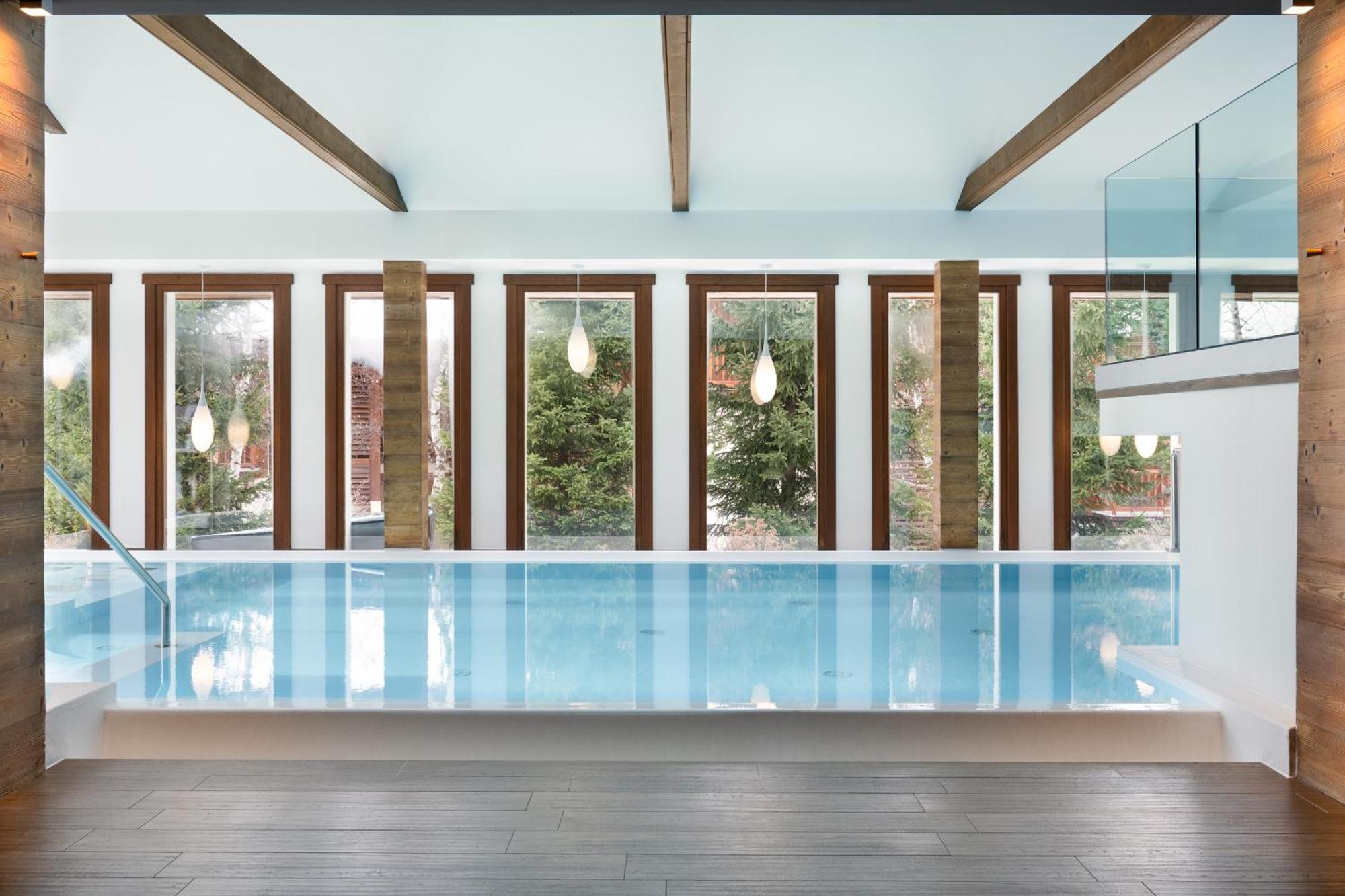 Montana Lodge & Spa, By R Collection Hotels Ла Туил Екстериор снимка