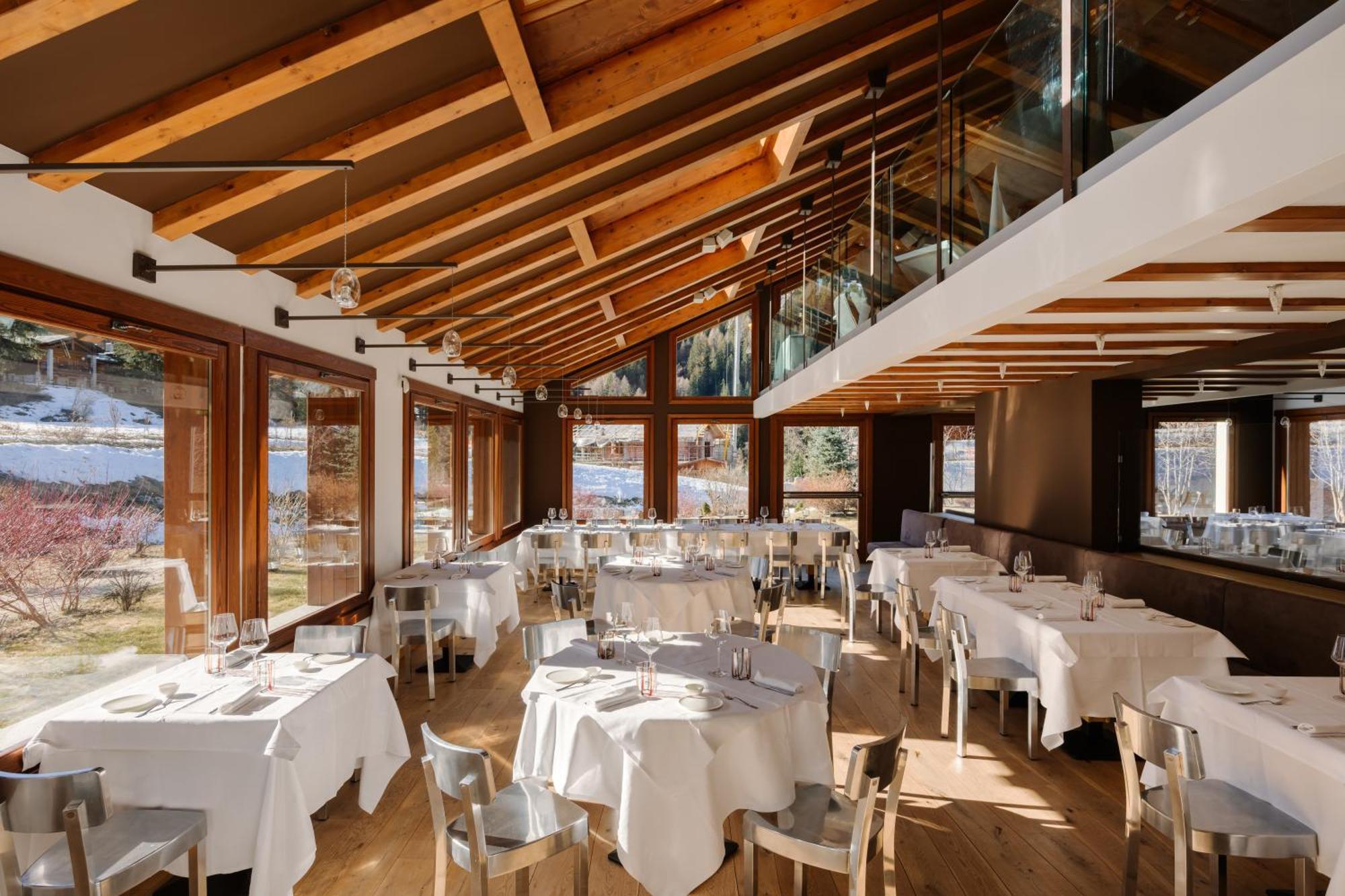 Montana Lodge & Spa, By R Collection Hotels Ла Туил Екстериор снимка