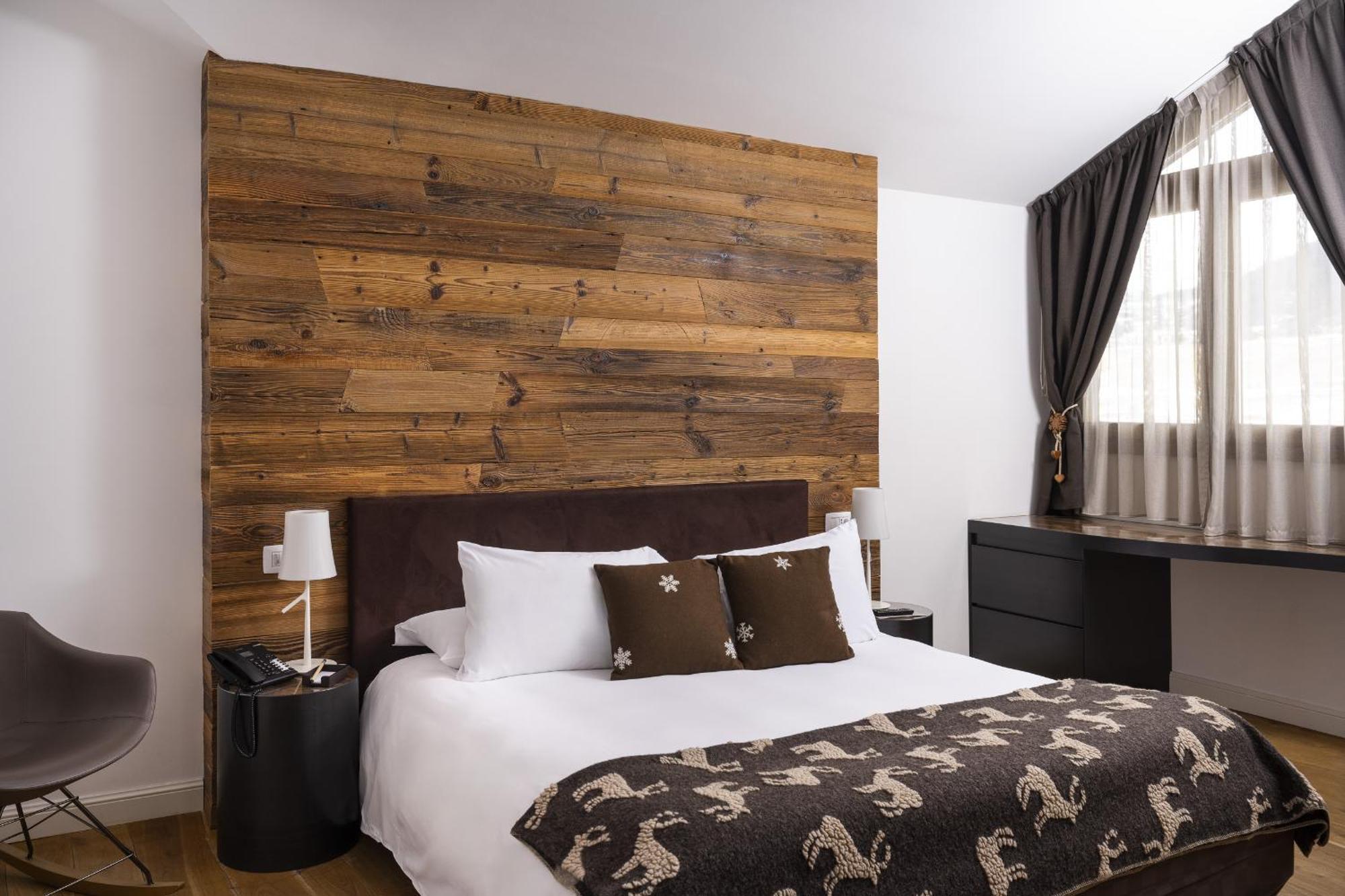 Montana Lodge & Spa, By R Collection Hotels Ла Туил Екстериор снимка